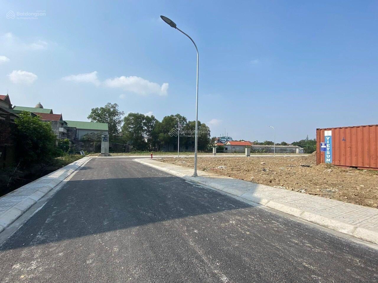 Bán đất lối 2 đường Trương Văn Lĩnh đối diện uỷ ban Nghi Phú