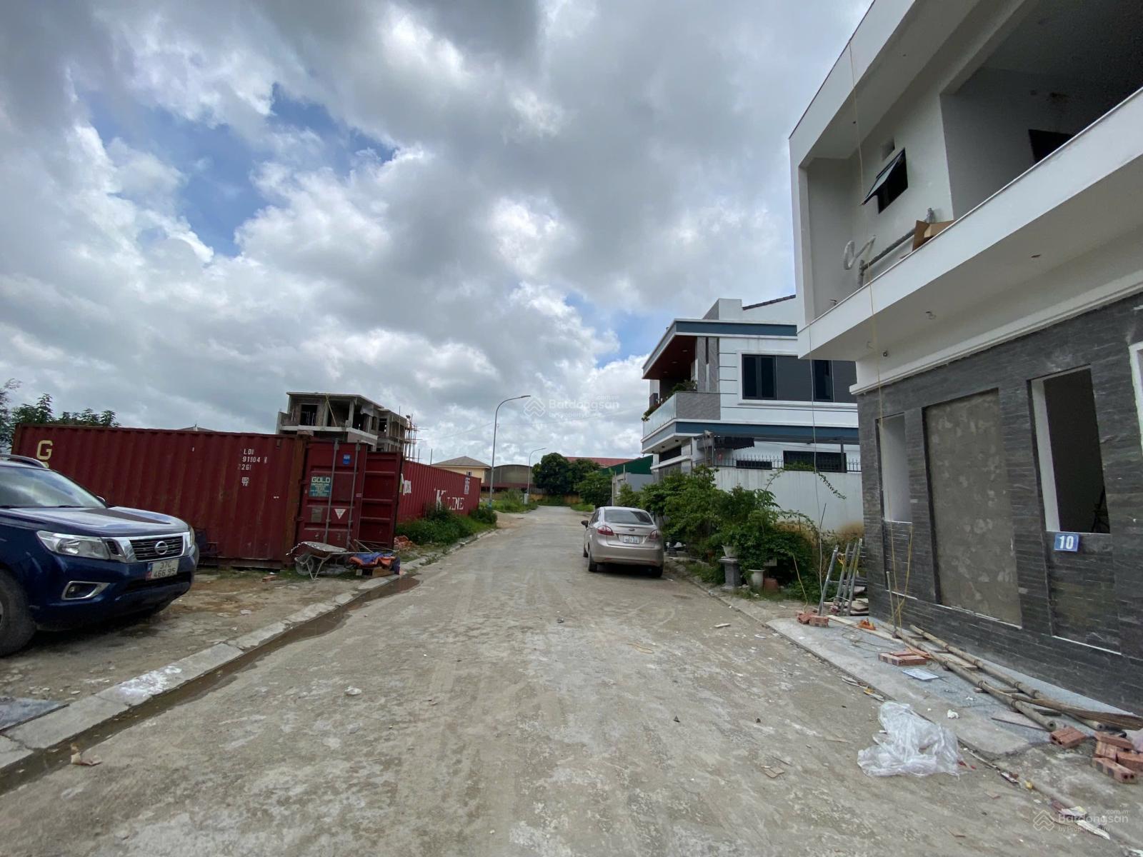 Chính chủ bán lô đất TĐC xóm 12 Nghi Phú ngay cạnh hồ điêu hoà